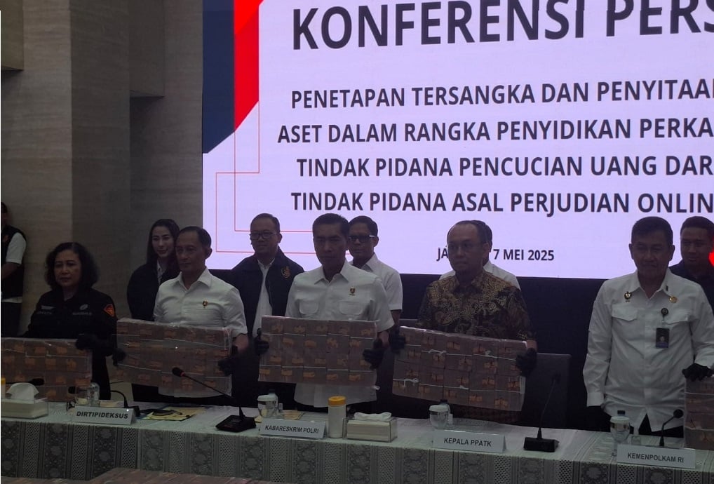 Bareskrim Tangkap 2 Tersangka TPPU Judi Online, Sita Uang dan Aset Rp530 Miliar