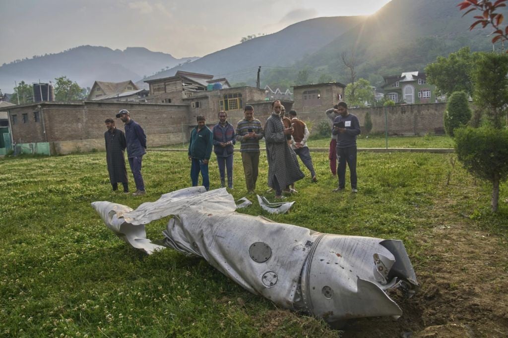 Tembak Jatuh 5 Jet Tempur India, Pakistan: Kami Baru Bertahan, Belum Membalas
