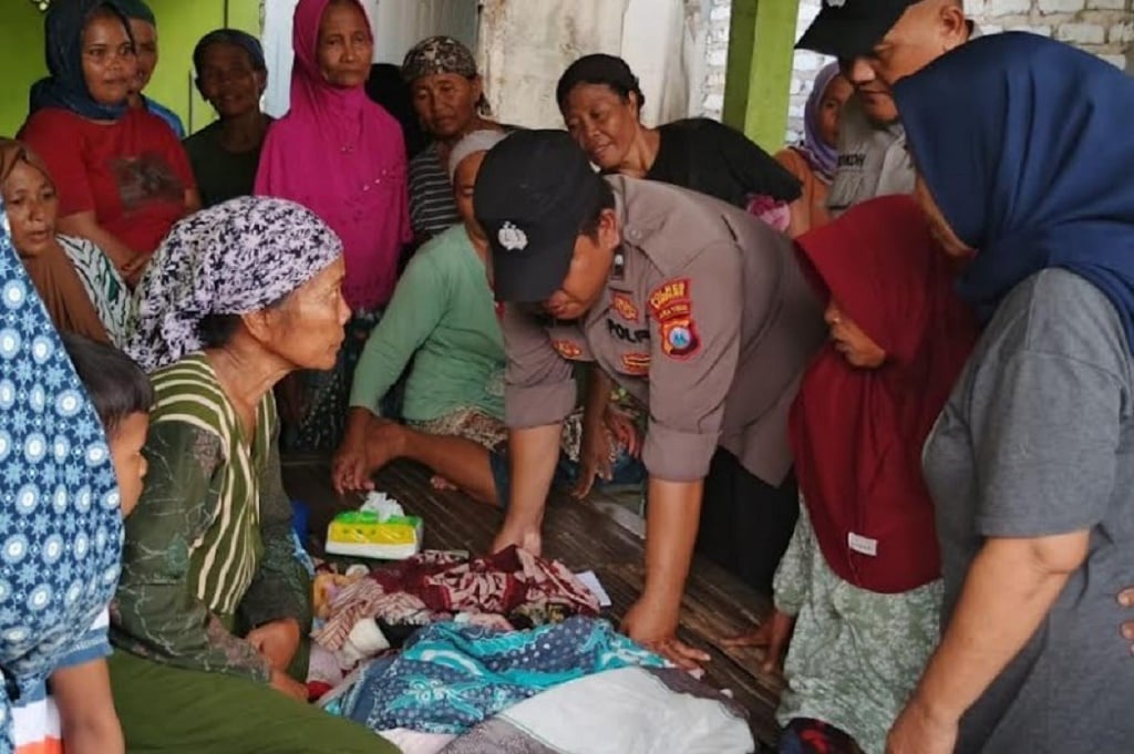 Niat Cari Rumput, Warga Sampang Temukan Bayi Prematur dalam Kardus