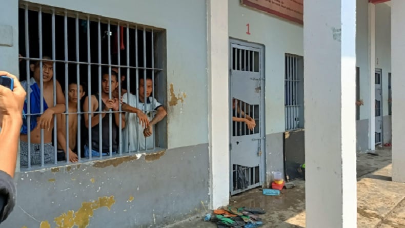 Gunakan 4 Kendaraan, 65 Narapidana Lapas Muara Beliti Dipindahkan ke Nusakambangan