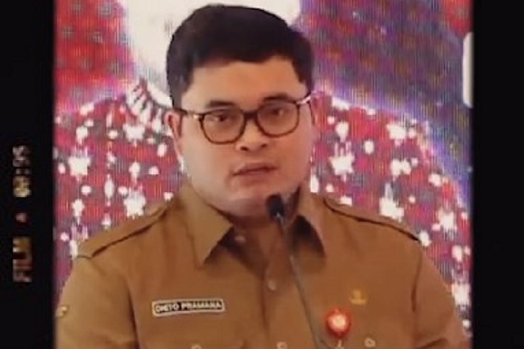 Profil Dhito Pramana, Bupati Kediri 2 Periode Anak Pramono Anung