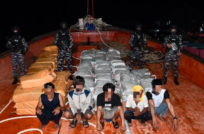 Kronologi TNI AL Gagalkan Penyelundupan 1,9 Ton Sabu dan Kokain di Karimun