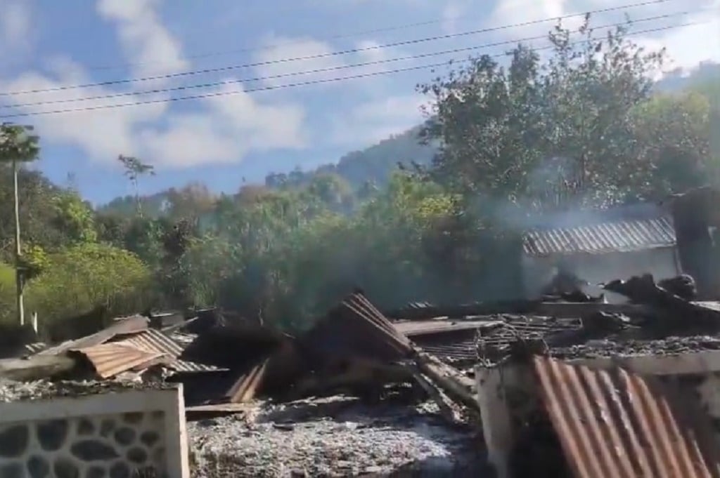 Kawasan Ijen Mencekam, Warga Sandera 3 Anggota TNI dan Bakar 2 Rumah Pegawai PTPN