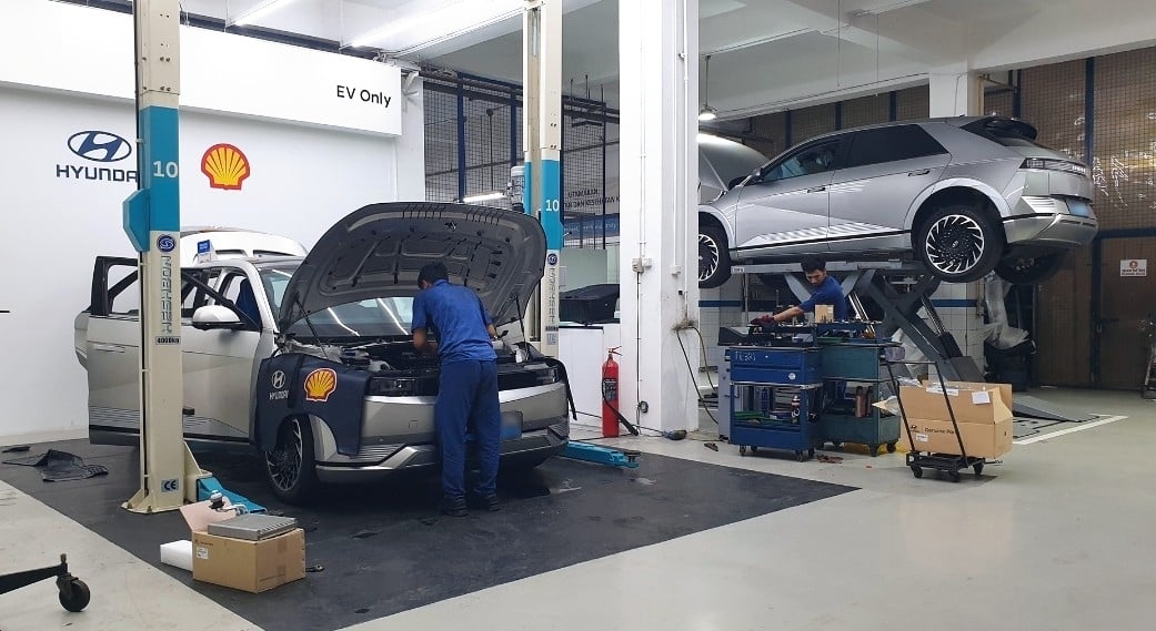 Update Software, HMI Lakukan Pembaruan ICCU Mobil Listrik Hyundai