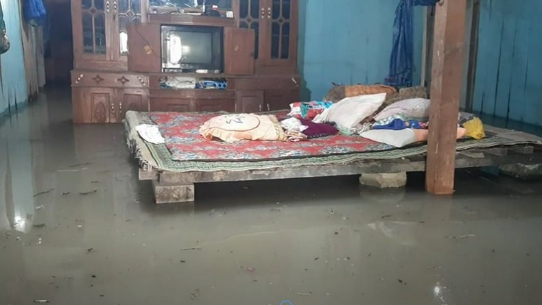 Tanggul Sungai Kliteh Jebol, Ratusan Rumah di Grobogan Terendam Banjir