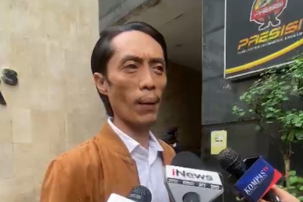 Kader PSI Dian Sandi Datangi Polda Metro, Siap Buka-bukaan soal Ijazah Jokowi