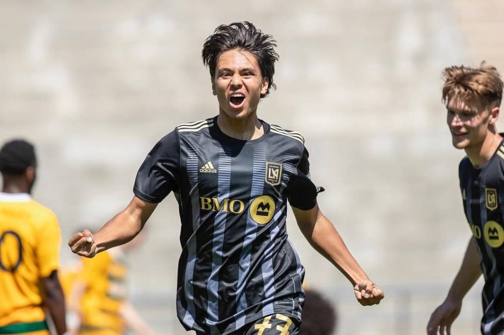 Siapa Ayah Adrian Wibowo? Kisah Inspiratif dari Surabaya ke MLS
