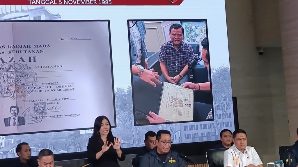 Terungkap! Ini Alasan Skripsi Jokowi Tersedia dalam Bentuk Digital