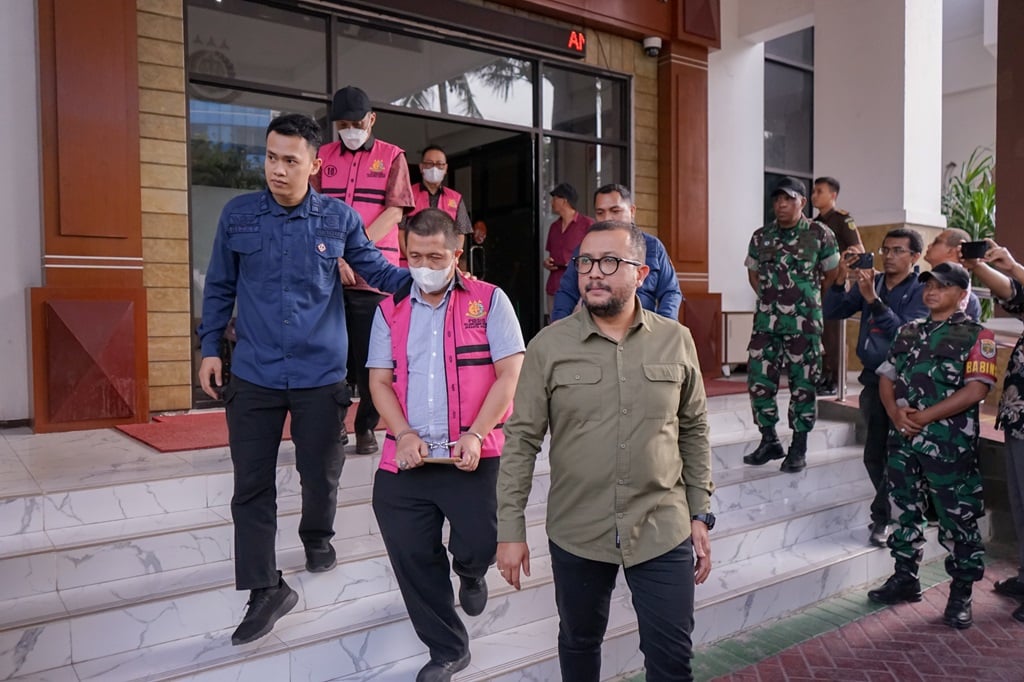 Eks Dirjen Aptika Kominfo Jadi Tersangka Korupsi PDNS, Rugikan Negara Ratusan Miliar