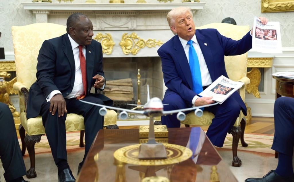 Kocak! Presiden Afsel Minta Maaf ke Trump Tak Bisa Beri Hadiah Pesawat