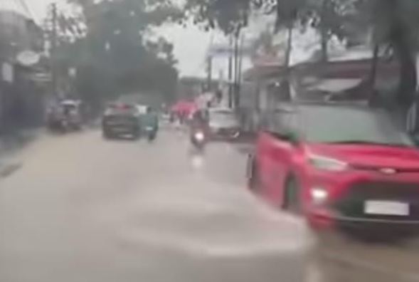 Banjir Kepung Bandung usai Diguyur Hujan Deras, BMKG Minta Warga Waspada