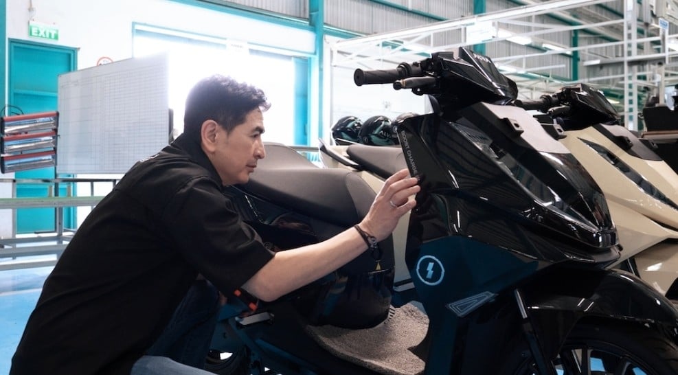 Tak Boleh Sembarangan, Ini 4 Hal Harus Diperhatikan saat Mencuci Motor Listrik 