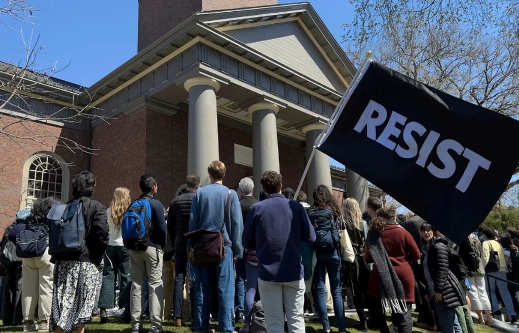 Harvard: Tanpa Mahasiswa Asing Harvard Bukan Apa-Apa!