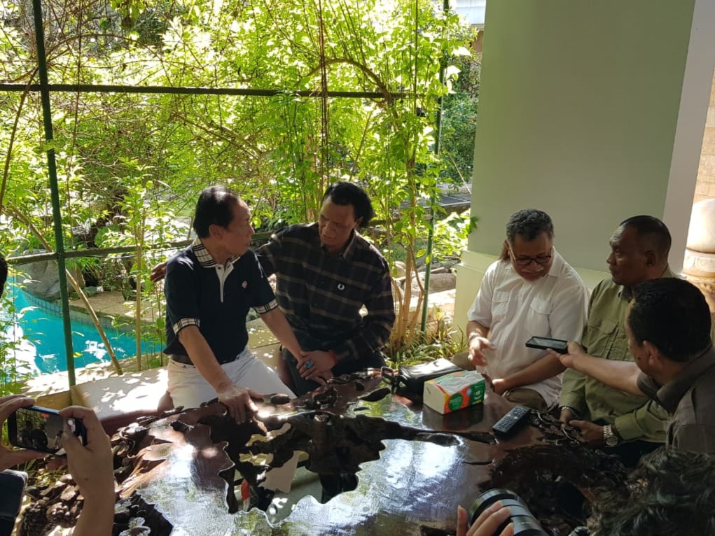 Sutiyoso Terima Permintaan Maaf Hercules, Kenang Perjuangan Bersama di Timor-Timur   