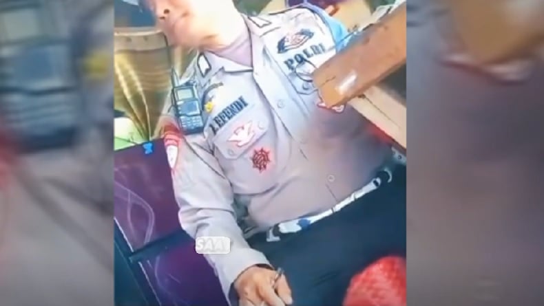 Viral Oknum Polisi di Gowa Pungli Pengendara Wanita di Gowa, Tawar-menawar Denda Tilang