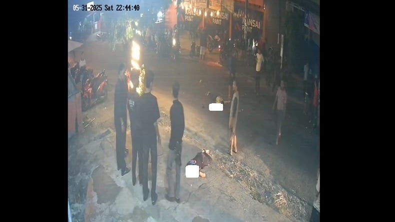 Tabrakan Maut 2 Motor di Lampung Selatan, Pengendara Terpental Tergeletak di Jalan