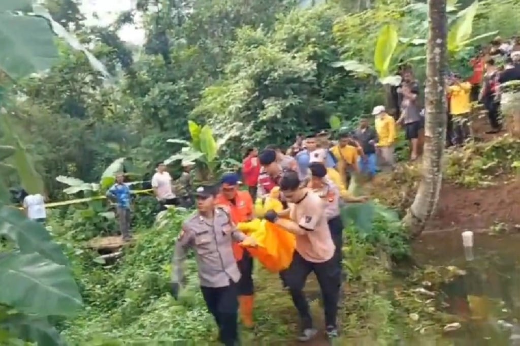 Ciamis Geger! Nenek Diduga Dibunuh Cucu, Mayatnya Ditemukan di Tepi Jurang