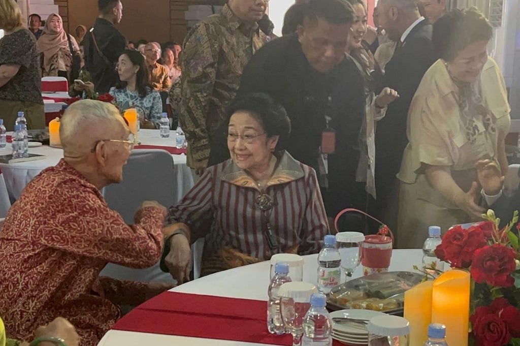 Potret Megawati hingga Try Sutrisno Hadiri Pameran Foto Guntur Sukarnoputra