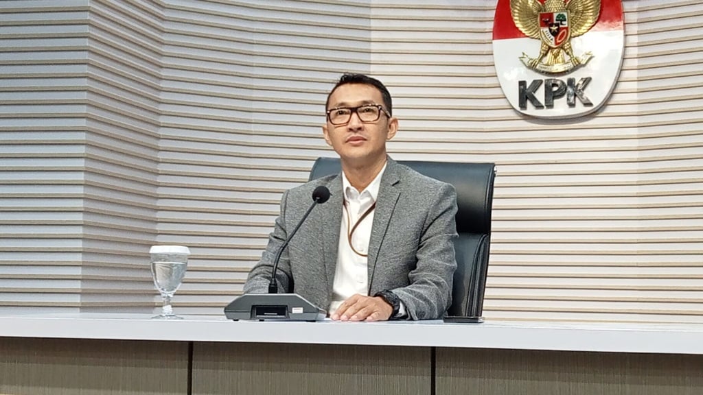KPK Usut Dana Operasional Gubernur Papua, Kerugian Negara Ditaksir Rp1,2 Triliun