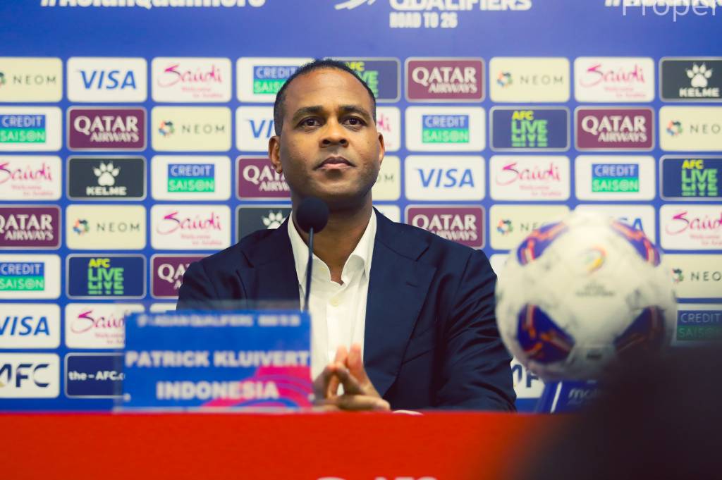 Dibantai Jepang 0-6, Kluivert Bongkar Kesalahan Fatal Timnas Indonesia