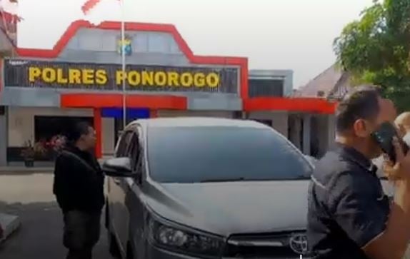 Diduga Tertekan, IRT Ditemukan Tewas usai Videonya Mencuri di Pasar Legi Ponorogo Viral
