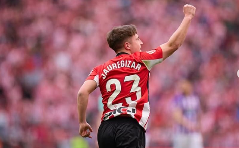 Geger! Bek Incaran Liverpool Dikabarkan Berdarah Malaysia, Bisa Bela Harimau Malaya?