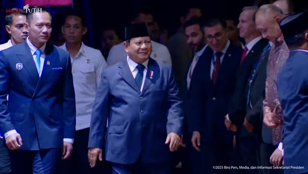 Prabowo Hadiri Penutupan Konferensi Internasional Infrastruktur, Didampingi AHY