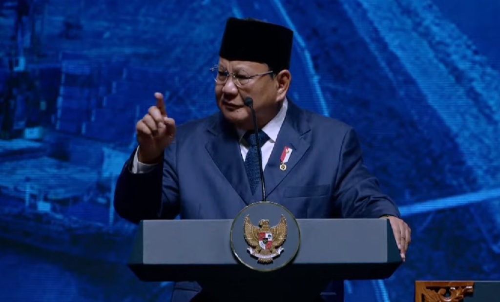 Momen Prabowo Cari Pramono saat Bahas Tanggul Laut di Penutupan ICI 2025