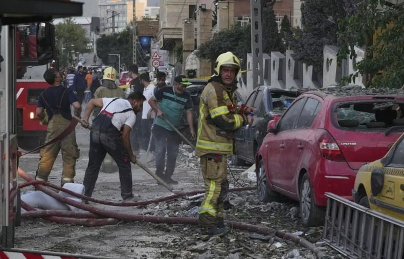 Ini Target-Target Serangan Israel ke Iran, Markas Komando hingga Fasilitas Nuklir