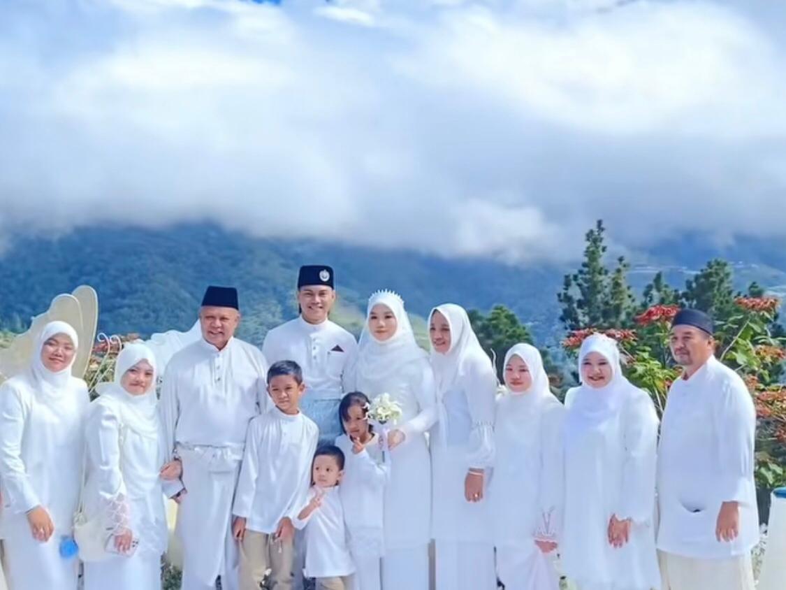 Viral Nikah di Atas Awan dengan Latar Gunung Kinabalu, Jiwa Iri Netizen Meronta-ronta!