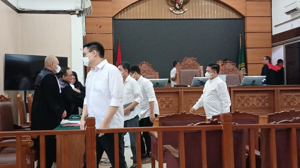 Saksi Tiba-Tiba Pulang, Sidang Kasus Perlindungan Situs Judol Kominfo Ditunda