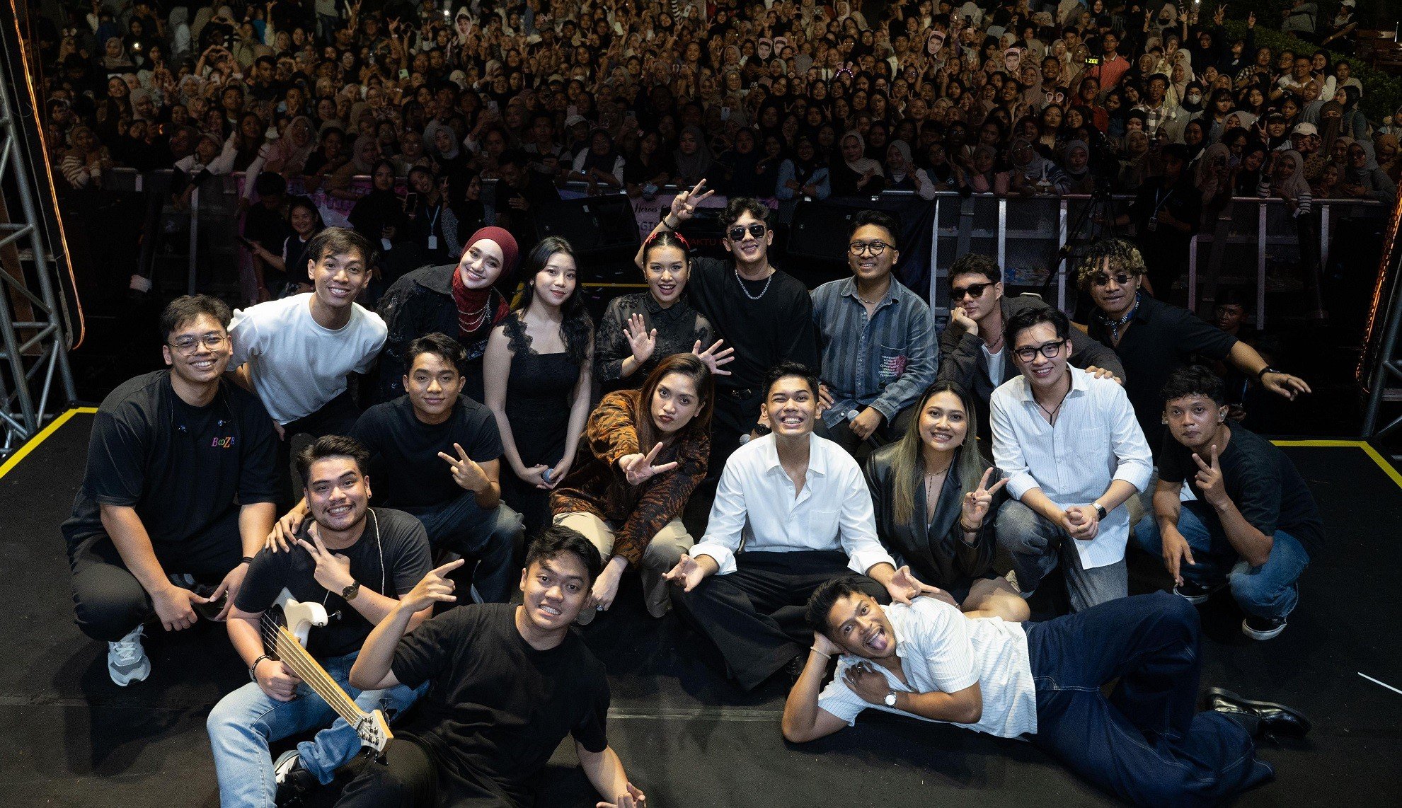 Nyoman Paul, Nabila Taqqiyah dan Sederet Musisi Lainnya Tampil di Journey of Stars Volume 20
