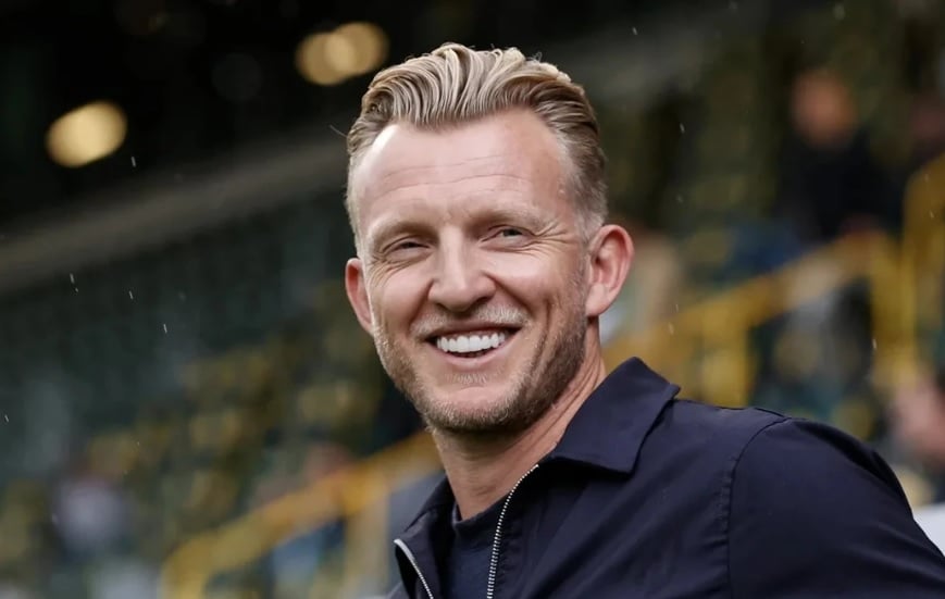 Resmi! Klub Jens Raven Dilatih Legenda Liverpool