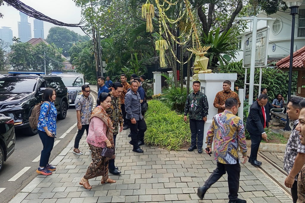 Pramono Nikahkan Putrinya Hari Ini, Luhut hingga Pratikno Hadir