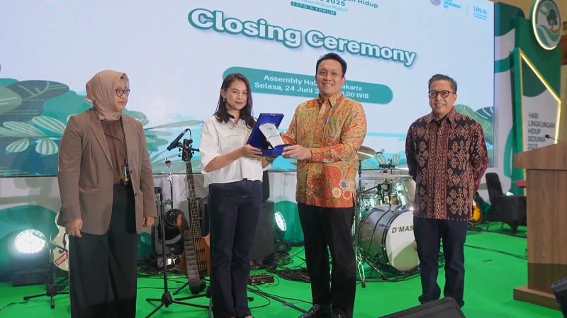 Listening Booth Dengarkan Bumi Milik MIND ID Raih Penghargaan KLH