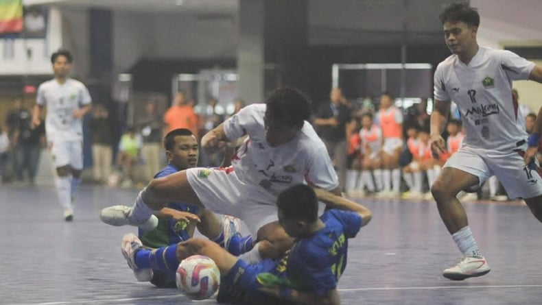 Berakhir Ricuh, Laga Final Futsal Porprov Jatim Kota Malang Vs Surabaya Ricuh Ditunda