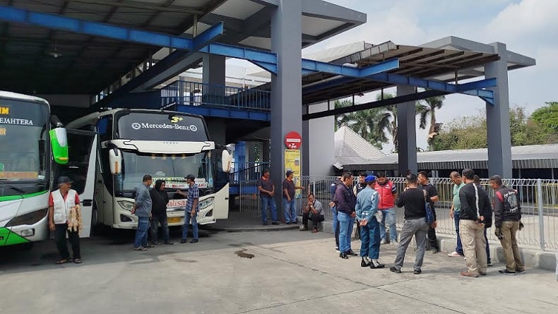 Kronologi Perwira TNI AL Dikeroyok Preman di Terminal Arjosari Malang, Awalnya Cekcok