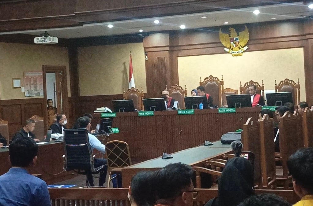 Hakim Tunda Pemeriksaan Tom Lembong: Terdakwa Perlu Istirahat