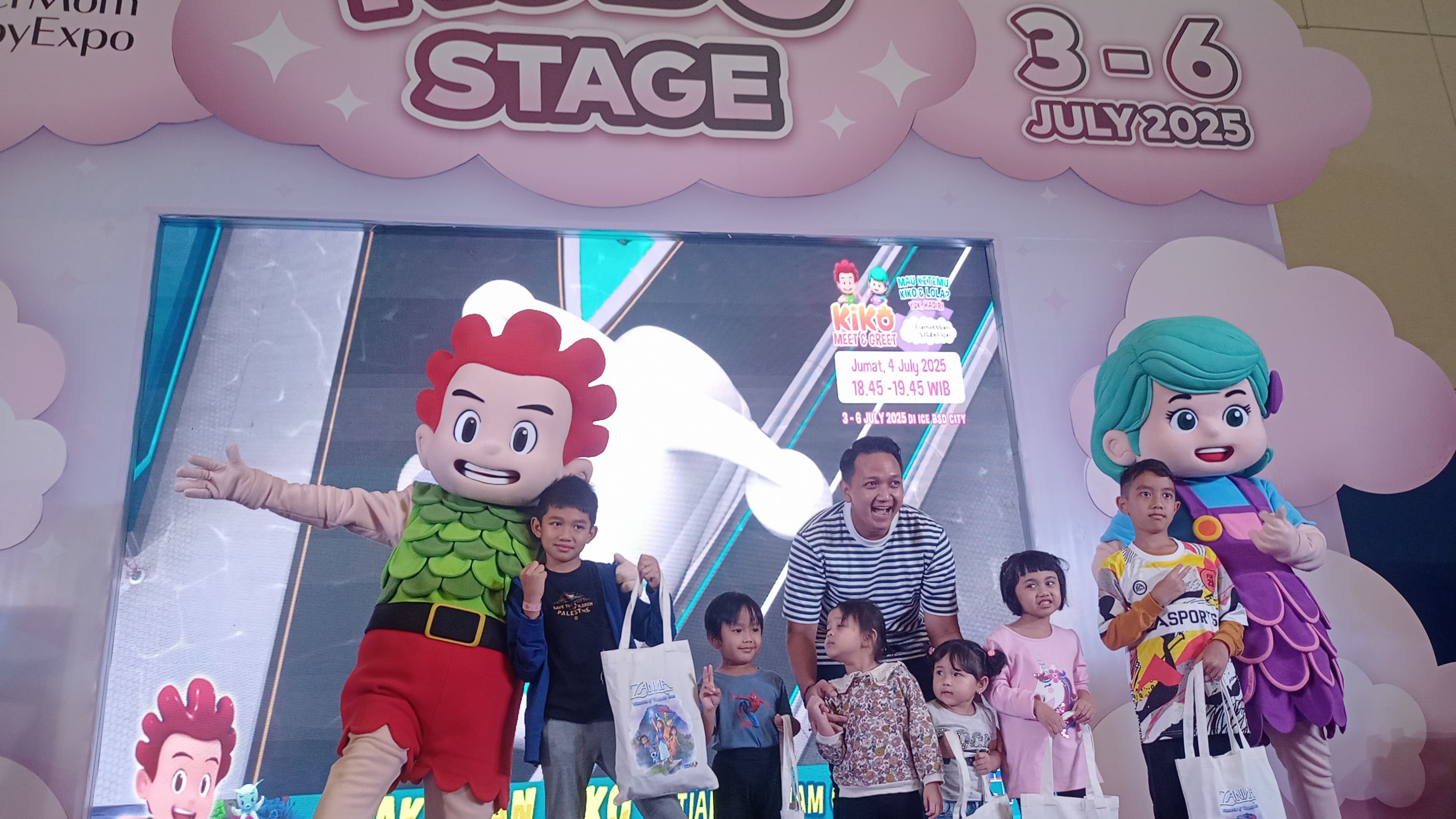 KIKO & LOLA Hadir di FOMBEX 2025: Seru, Edukatif, dan Penuh Warna!