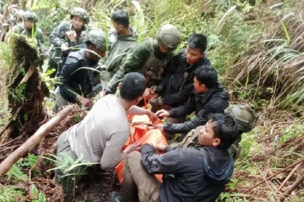 Breaking News! Kontak Senjata di Intan Jaya, Satgas Damai Cartenz Tembak Mati Komandan KKB