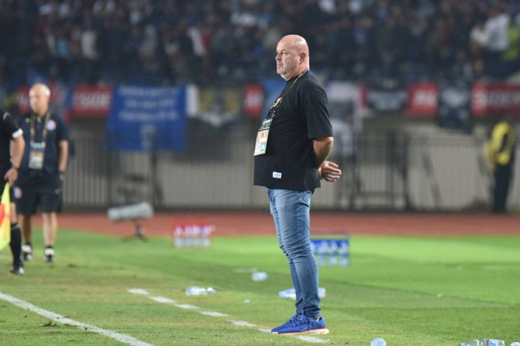 Achmad Jufriyanto Cedera Serius, Pelatih Persib Bojan Hodak Sangat Terpukul