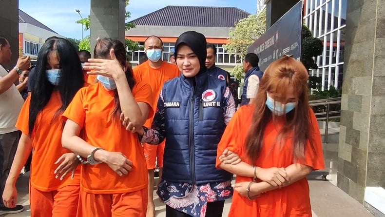 Terlibat Jaringan Narkoba, 3 Ibu Muda di Gresik Ditangkap Polisi