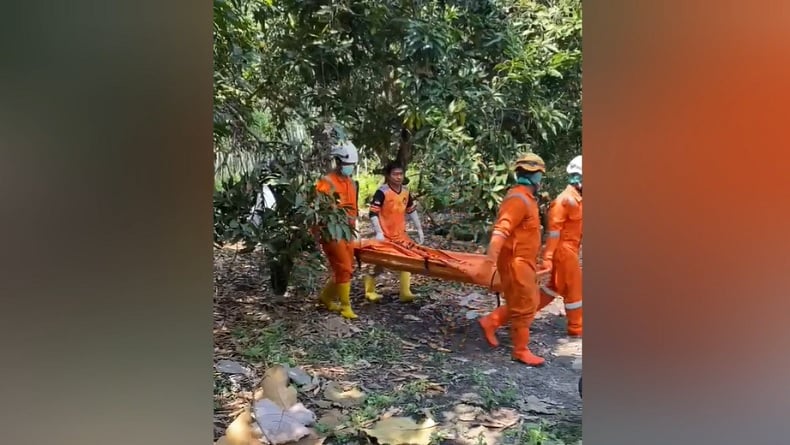 Ciri-Ciri Mayat Pria di Jombang Tanpa Identitas Ditemukan Nyaris Mengering Tergantung di Pohon
