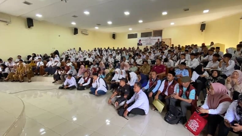 100 Calon Siswa SRMA 34 Lebak Ikuti Pengenalan Sekolah dan Tes Kesehatan
