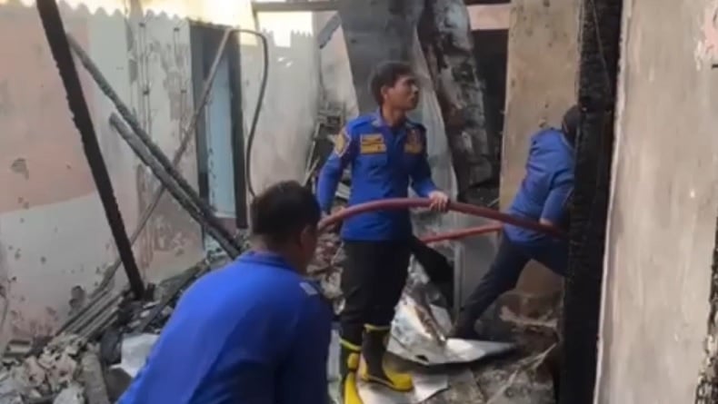 Kebakaran Hebat di Permukiman Padat di Tuban, Diduga akibat Ledakan Gas