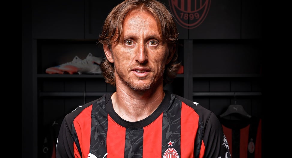 Luka Modric Resmi Gabung AC Milan, Pakai Nomor Peninggalan Pemain Keturunan Indonesia