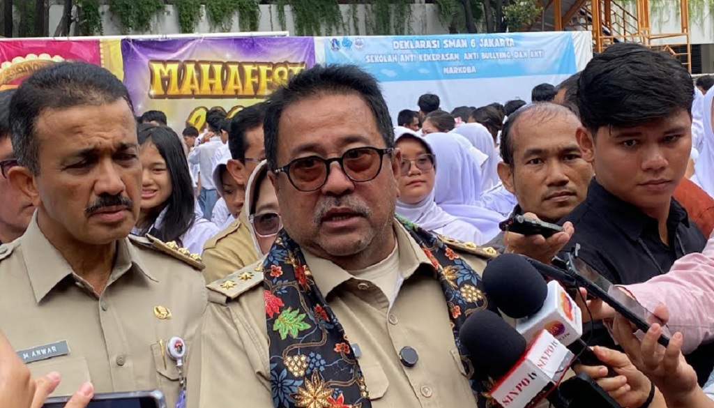Food Station Terseret Kasus Beras Oplosan, Rano Karno: Kalau Salah, Tindak!