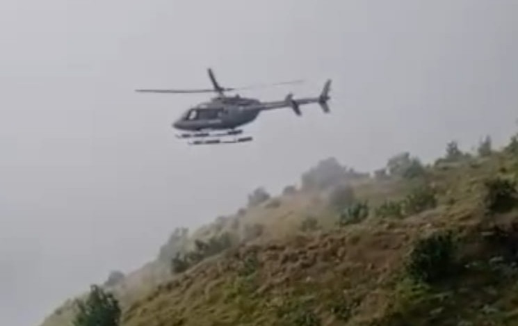Pendaki Swiss yang Jatuh di Gunung Rinjani Dievakuasi Pakai Helikopter