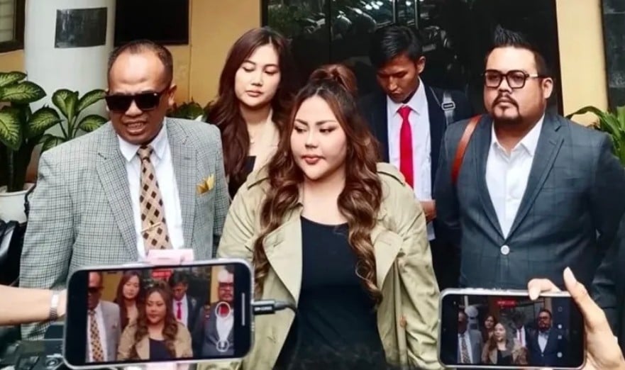 Video Syur Lisa Mariana Tersebar di Media Sosial, Pengacara: Dibuat Tanpa Sadar 