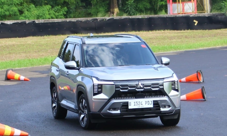 Review Mitsubishi Destinator 2025: SUV 7 Seater Terbaru, Fitur dan Harga Resmi